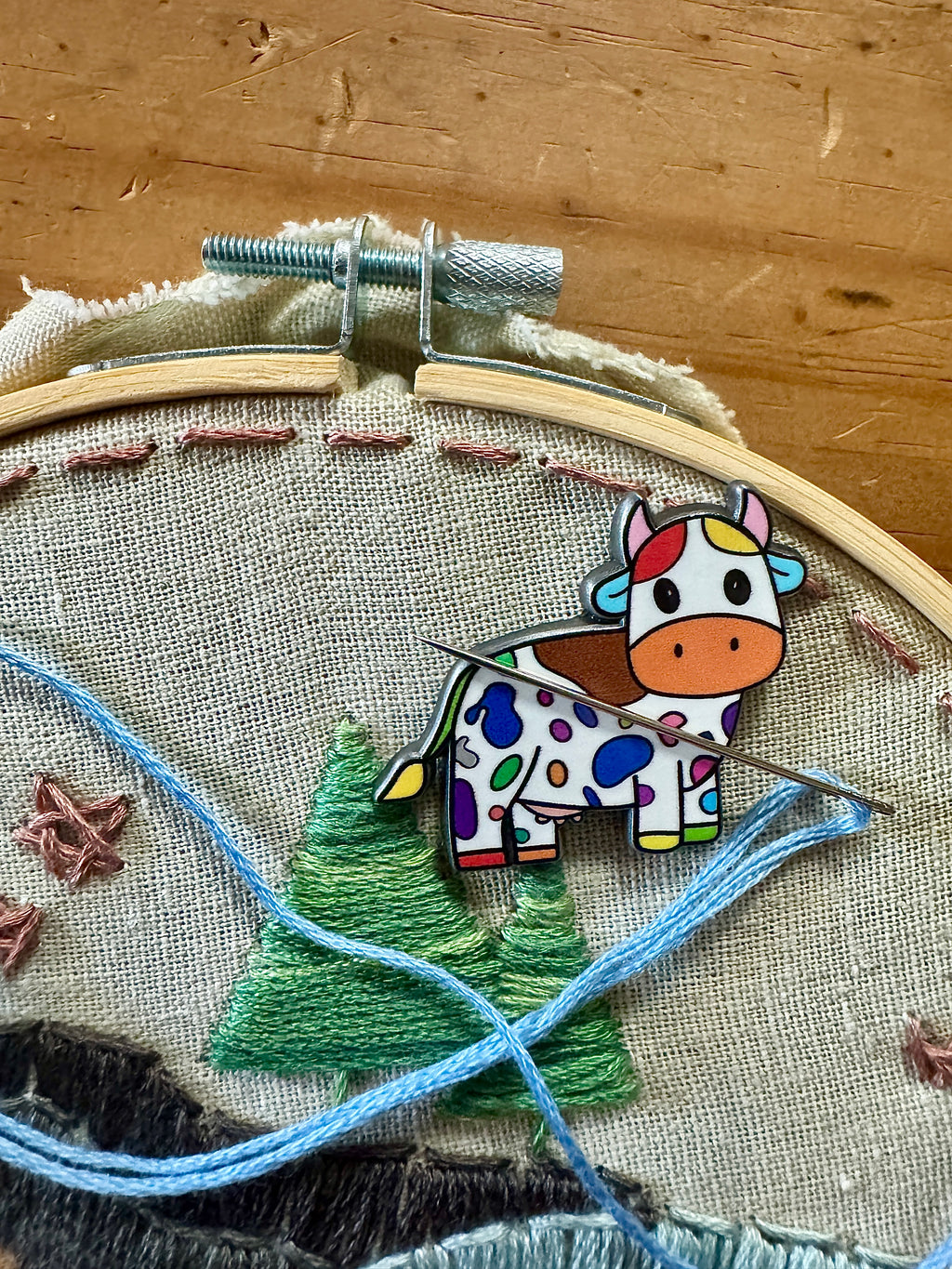 Rainbow Cow Needle Minder